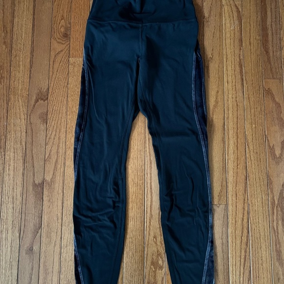 Good Used or Fair Used condition Lululemon Align sz 6, 28” - Picture 2 of 8